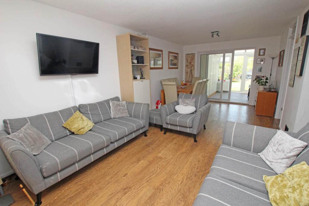 Additional property image - Bridgemere Road, Eastbourne, BN22 8TY