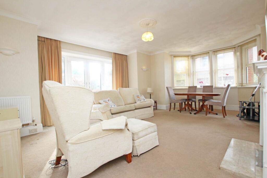 Additional property image - Grange Gardens, Eastbourne, BN20 7DA