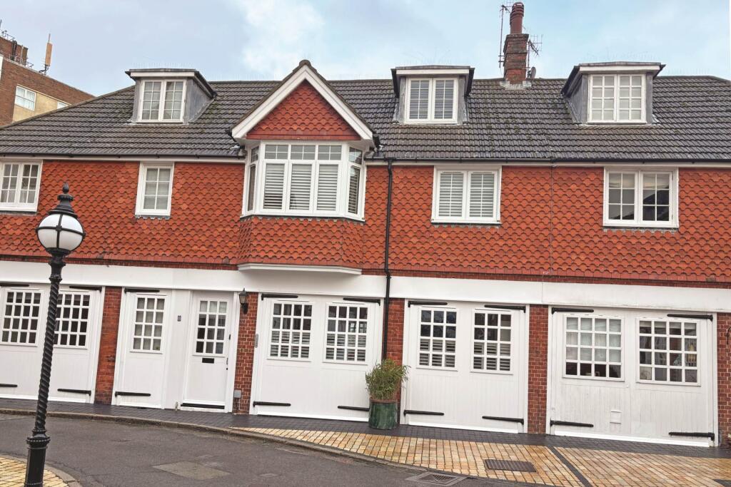 Main image of property: De Walden Mews, Eastbourne, BN20 7QU