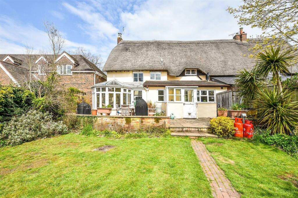 4 bedroom semidetached house for sale in Monxton, Andover, SP11