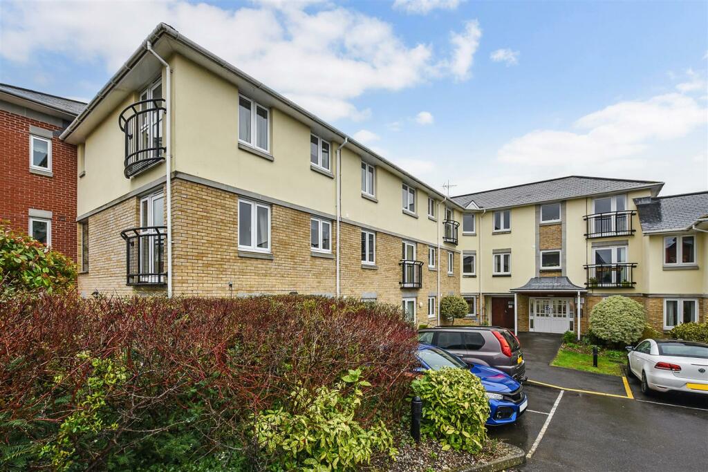 1 bedroom retirement property for sale in Old Winton Road, Andover, SP10