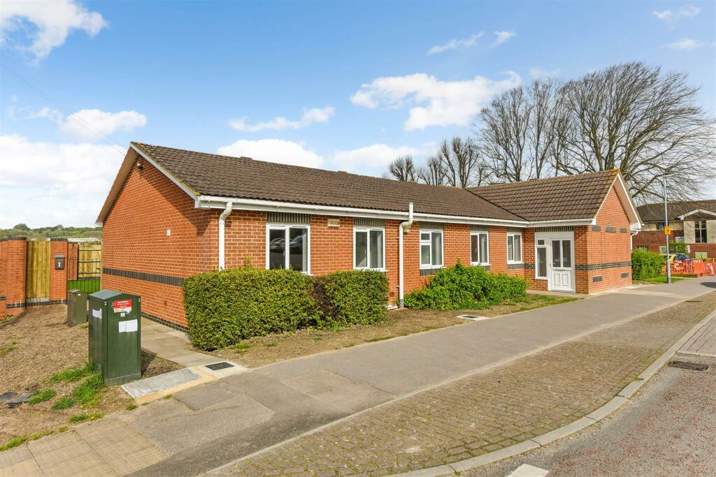 3 bedroom bungalow for sale in Drummer Lane, Tidworth, SP9