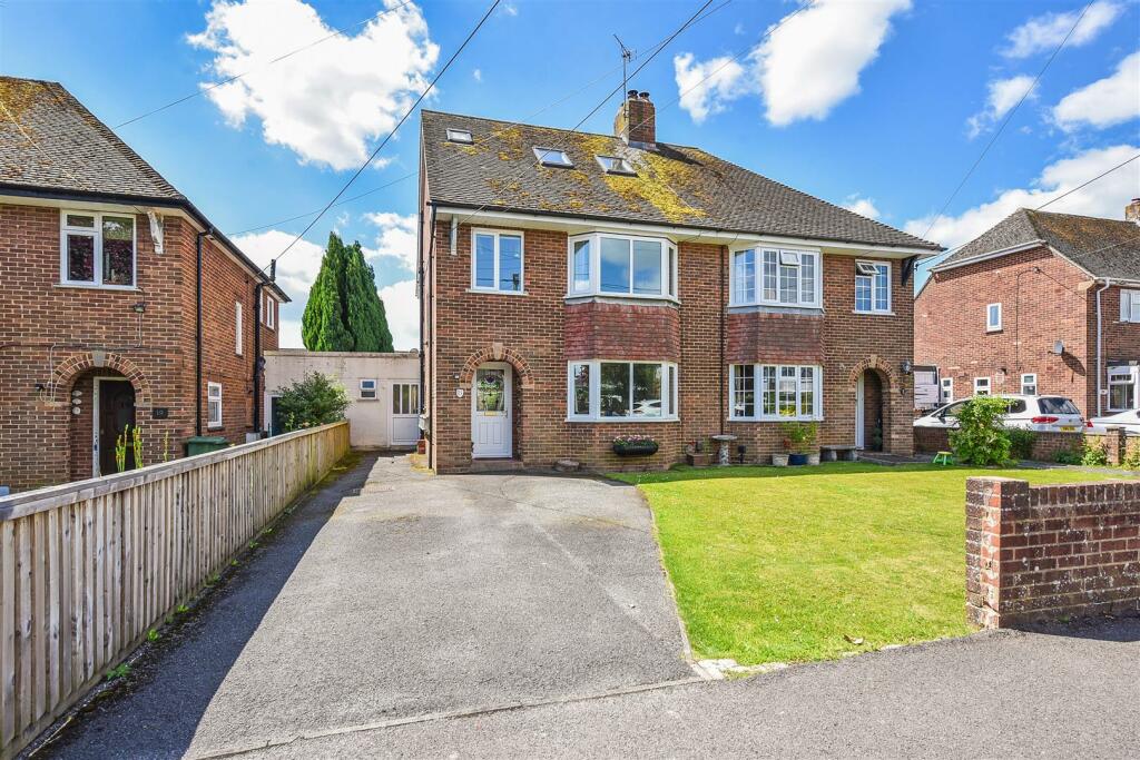 Main image of property: Ashfield Road, Andover