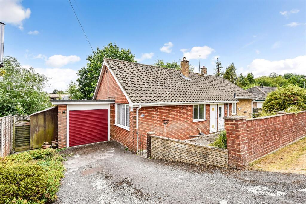 Main image of property: Mead Hedges, Andover