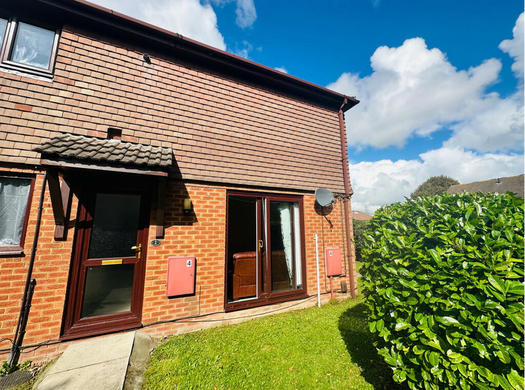 1 bedroom ground floor flat for sale in Blandford Road, Hamworthy, BH15