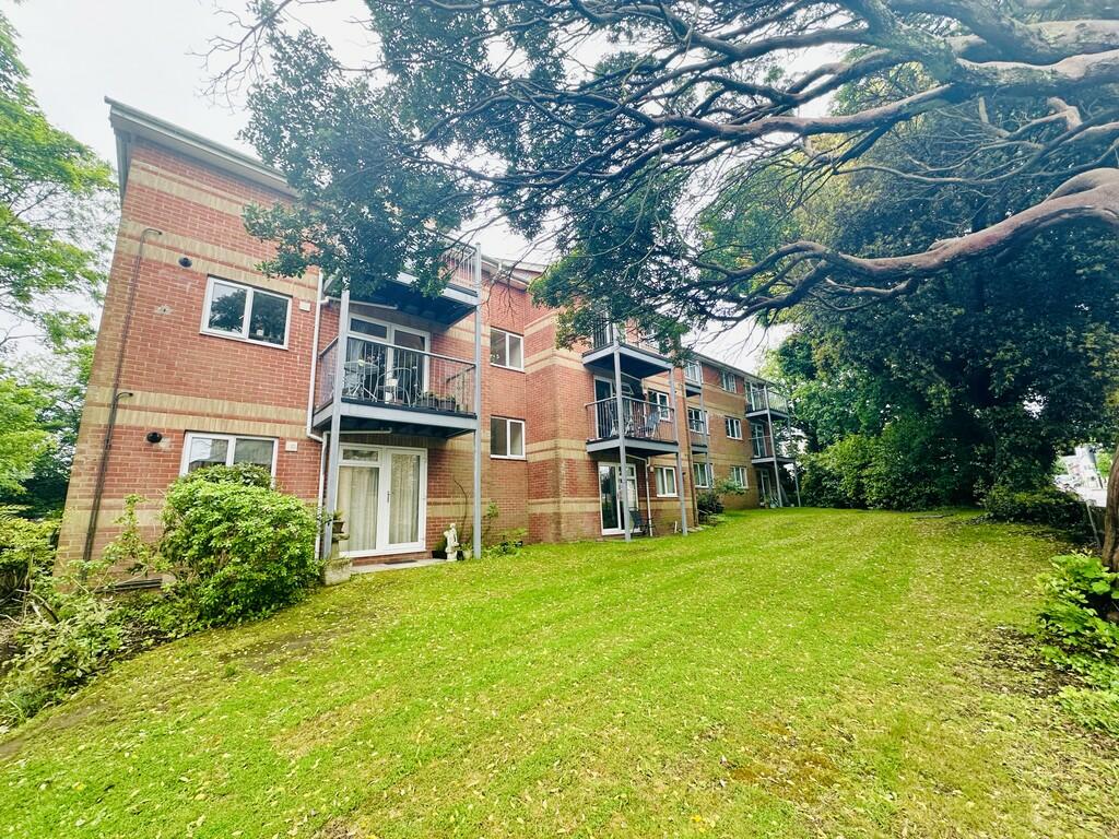 1 bedroom apartment for rent in Lower Parkstone, Poole, BH14