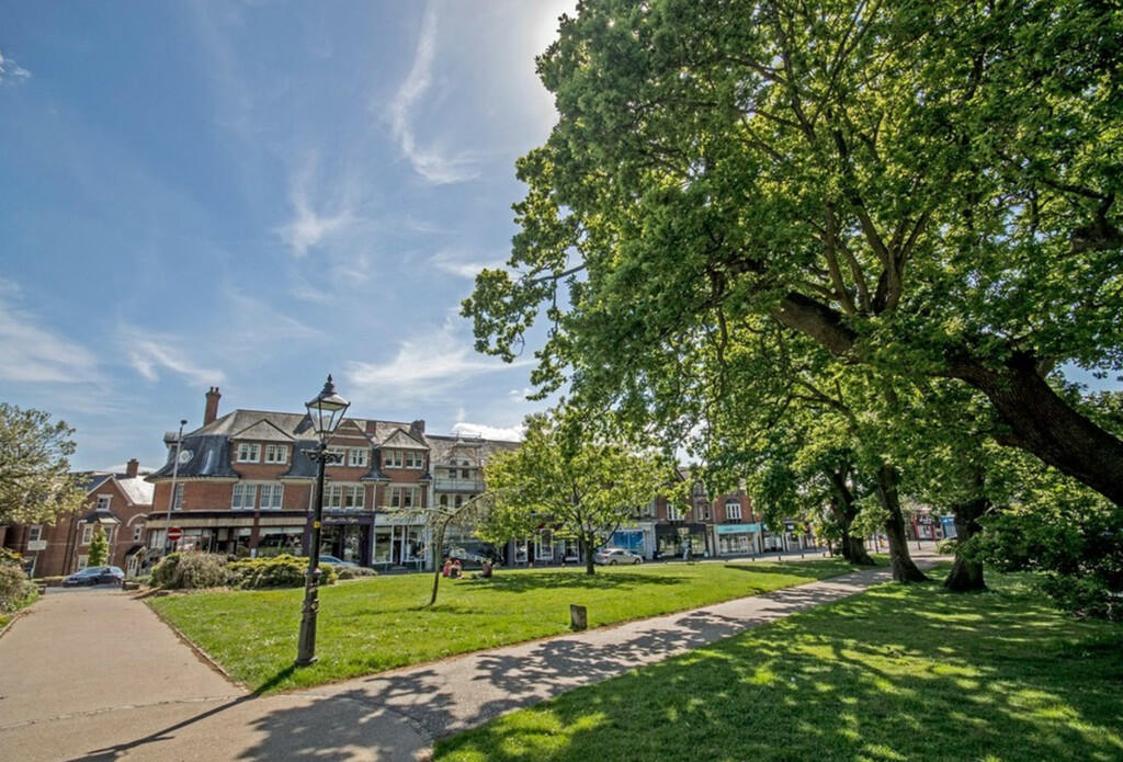 Additional property image - Ashley Cross, Poole