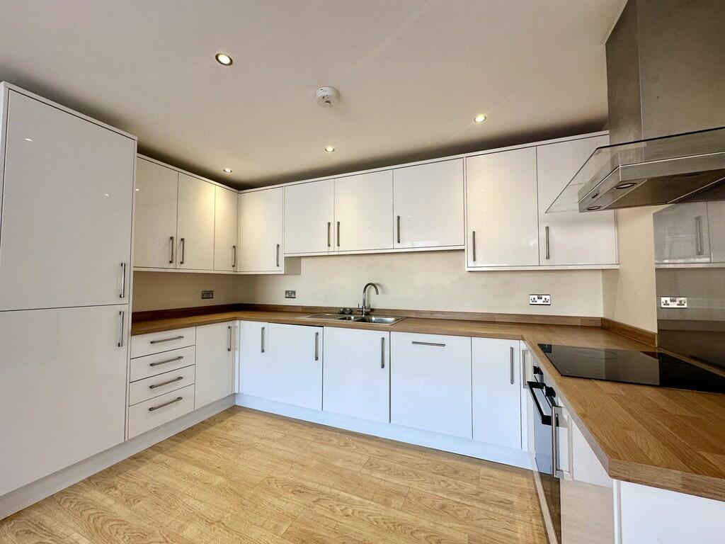Additional property image - Ashley Cross, Poole