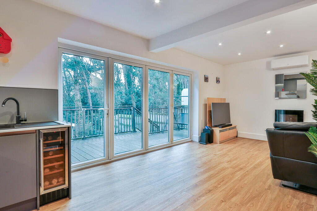 Additional property image - Pine Vale Crescent