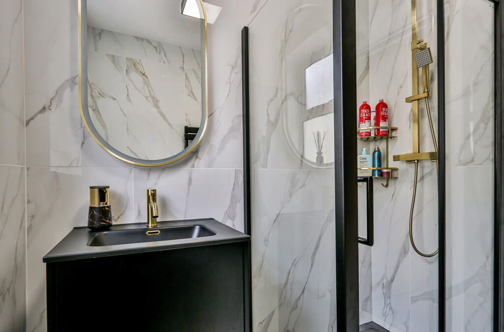 Additional property image - Pine Vale Crescent