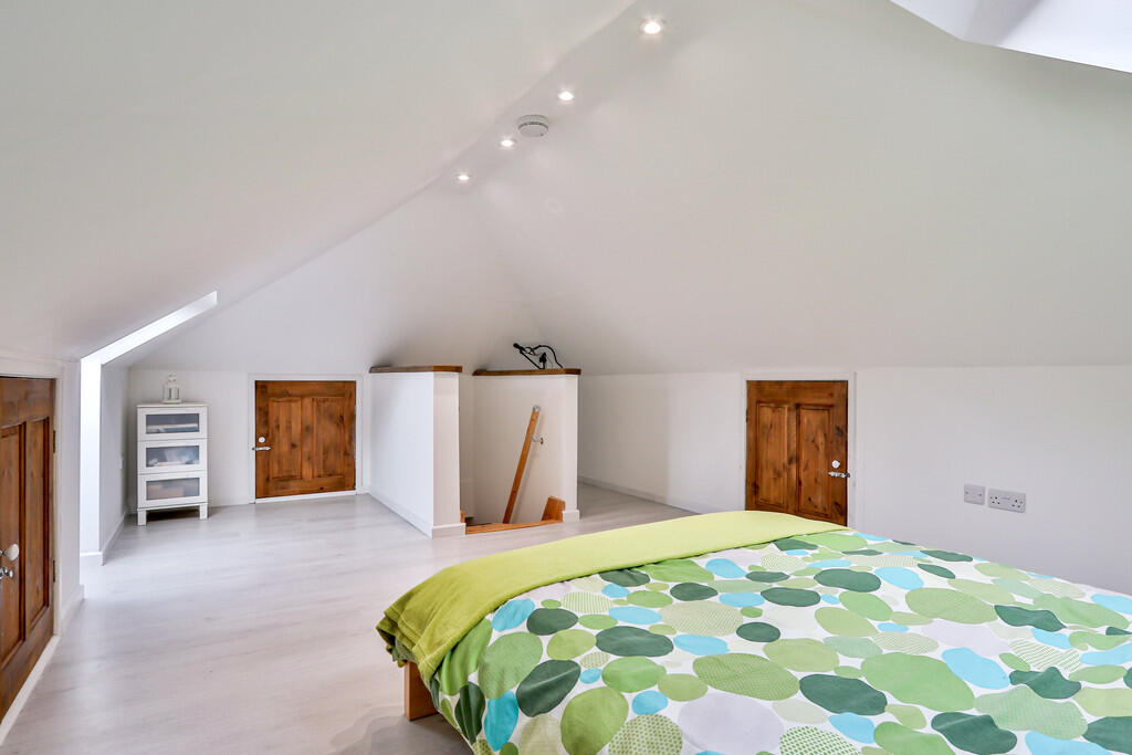 Additional property image - Pine Vale Crescent