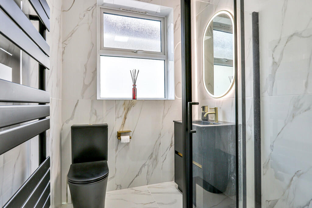 Additional property image - Pine Vale Crescent