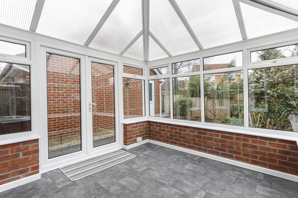 Additional property image - Twin Oaks Close, Broadstone