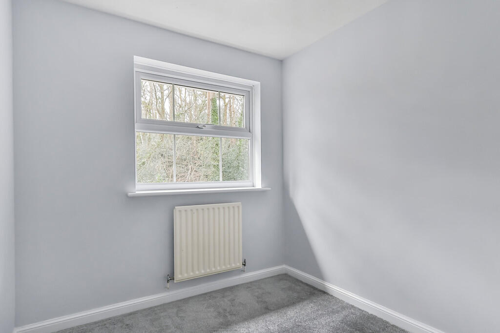 Additional property image - Twin Oaks Close, Broadstone