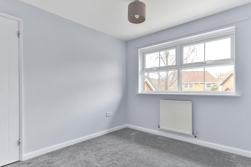 Additional property image - Twin Oaks Close, Broadstone