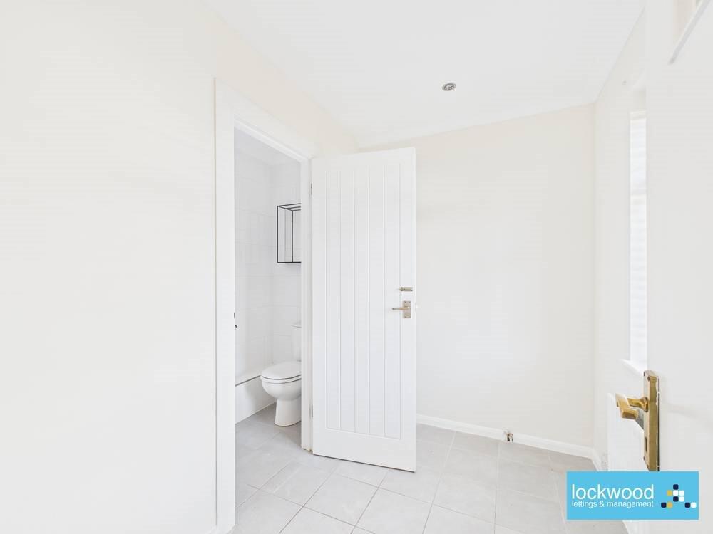 Main image of property: Ashford Crescent, Ashford