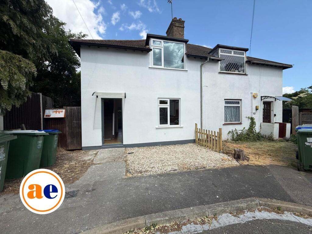 Main image of property: Heathway, Erith  ** VIDEO & 3D FLOORPLAN AVAILABLE **