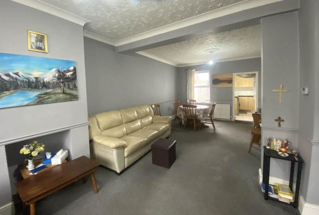 Additional property image - Brook Street, Erith  ** VIDEO & 3D FLOORPLAN AVAILABLE **