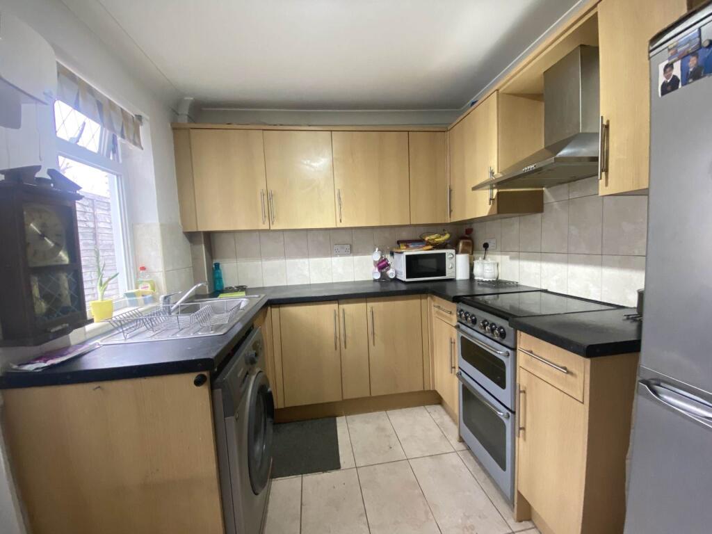 Additional property image - Brook Street, Erith  ** VIDEO & 3D FLOORPLAN AVAILABLE **