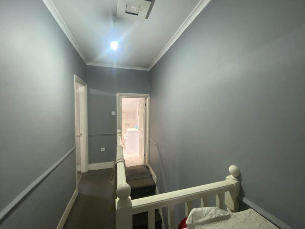 Additional property image - Brook Street, Erith  ** VIDEO & 3D FLOORPLAN AVAILABLE **