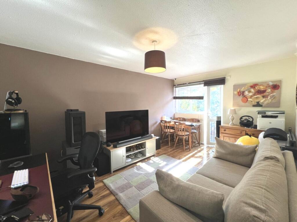 Main image of property: Hickin Close, London SE7 8SH ** VIDEO & 3D FLOORPLAN AVAILABLE **