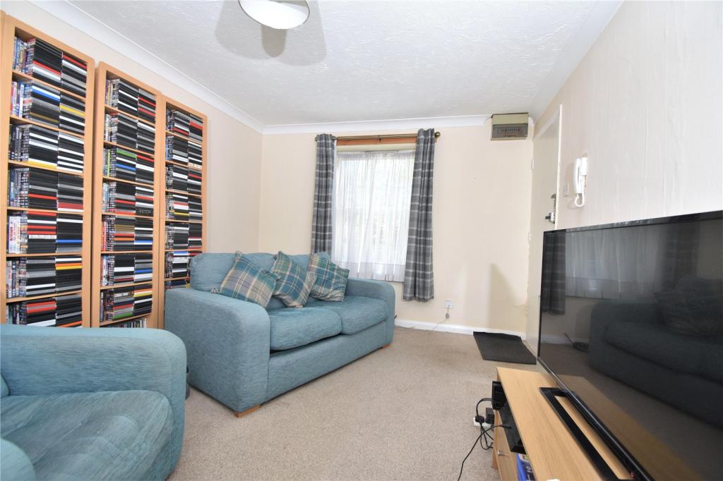 Additional property image - Stour View Court, Stour Road, Harwich, Essex, CO12