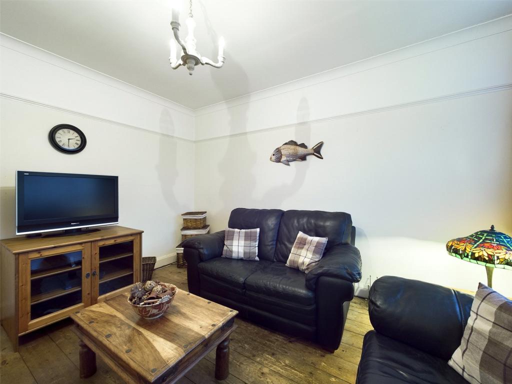 3 bedroom terraced house for sale in Fronks Road, Dovercourt, Harwich, CO12