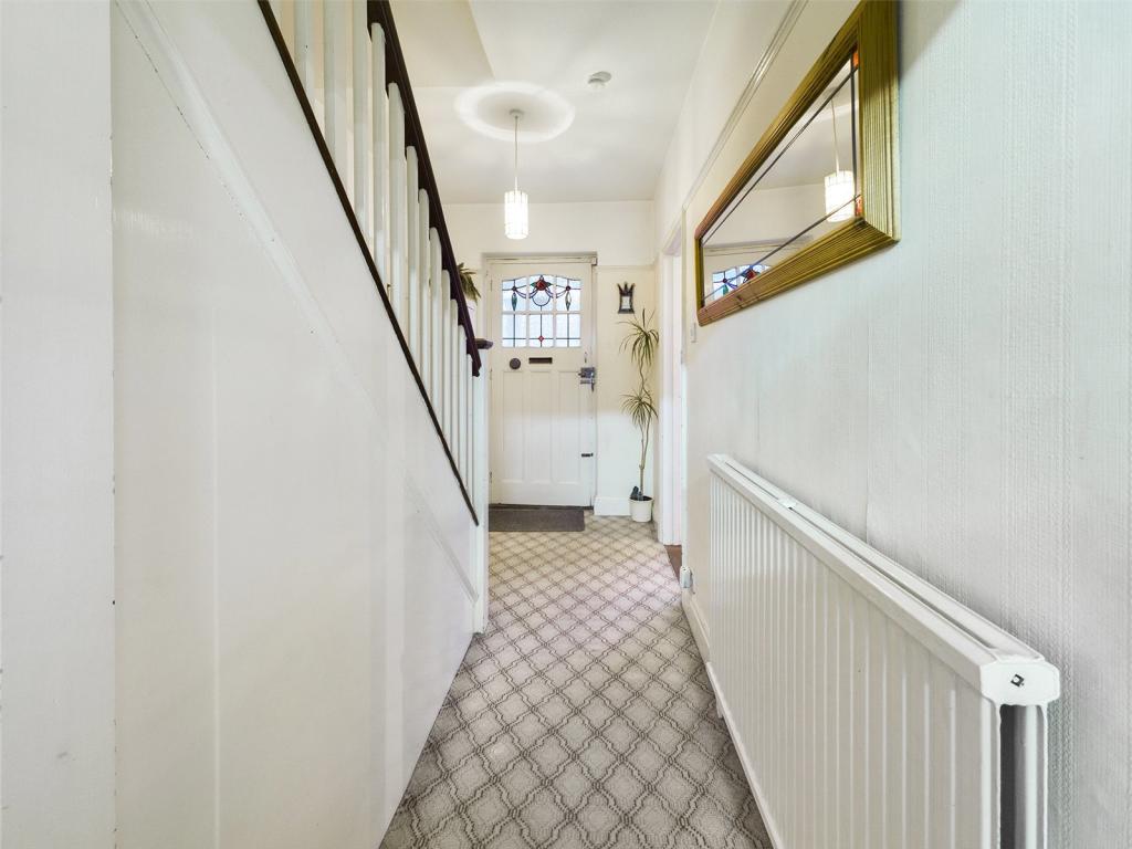 3 bedroom terraced house for sale in Fronks Road, Dovercourt, Harwich, CO12