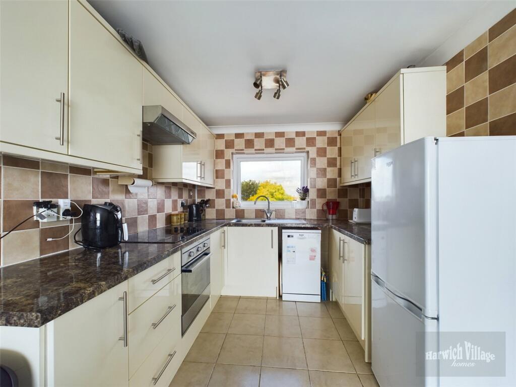 Additional property image - The Gables, Marine Parade, Harwich, Essex, CO12