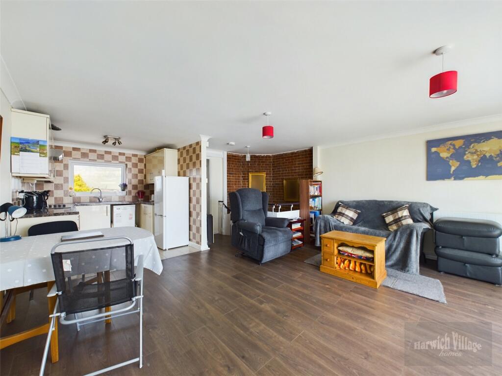 Additional property image - The Gables, Marine Parade, Harwich, Essex, CO12