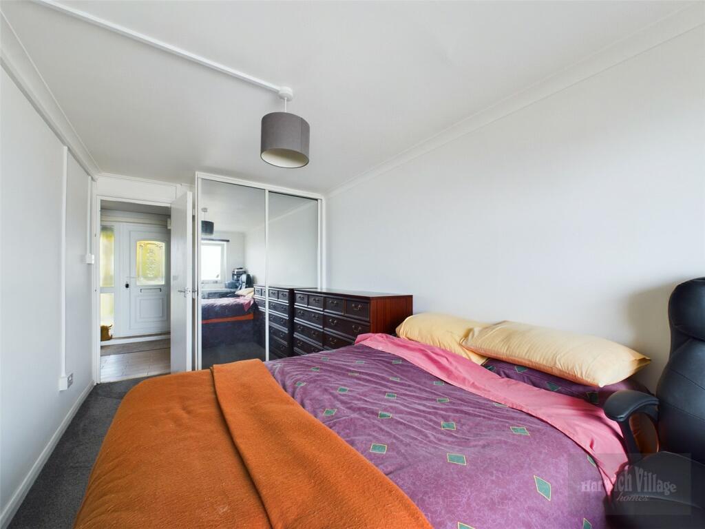 Additional property image - The Gables, Marine Parade, Harwich, Essex, CO12