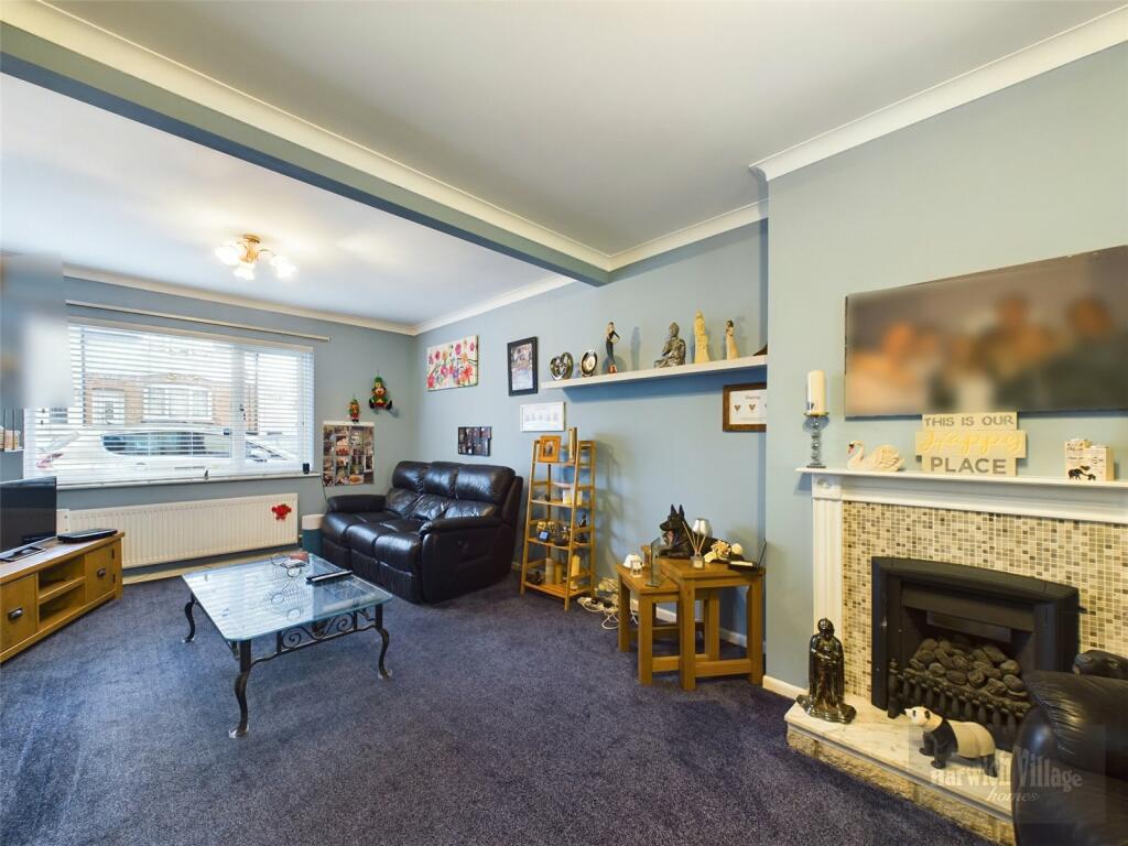 Additional property image - Una Road, Harwich, Essex, CO12