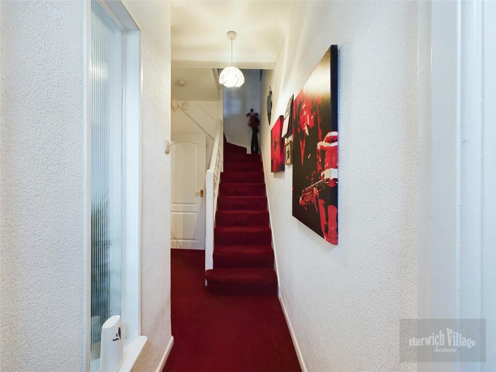 Additional property image - Una Road, Harwich, Essex, CO12