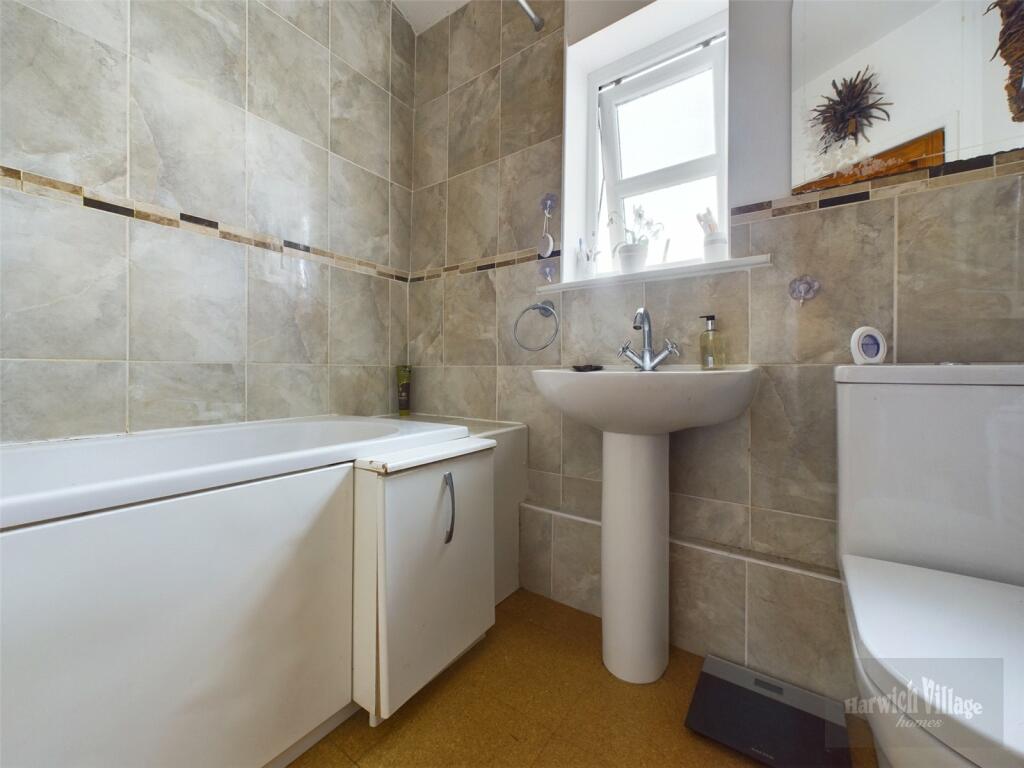 Additional property image - Oakland Road, Dovercourt, Harwich, CO12