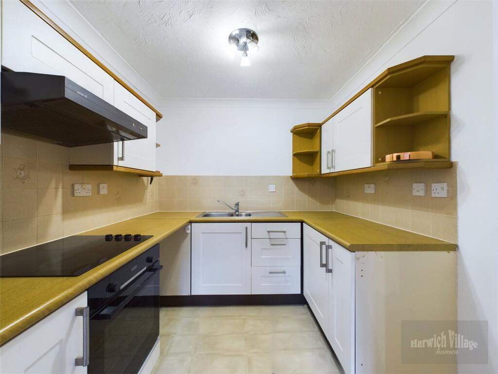Additional property image - Main Road, Harwich, Essex, CO12