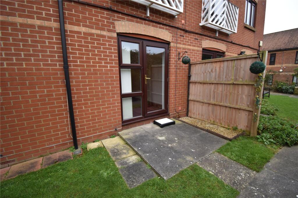 Additional property image - Main Road, Harwich, Essex, CO12