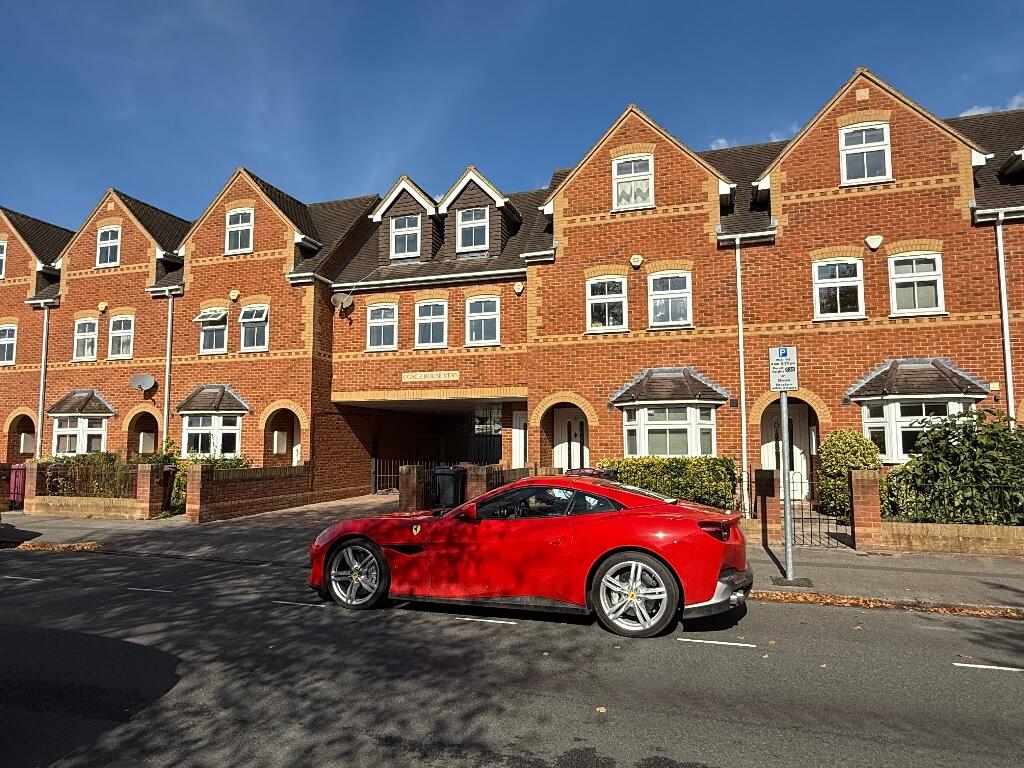 Main image of property: South View Avenue, Reading, Berkshire, RG4