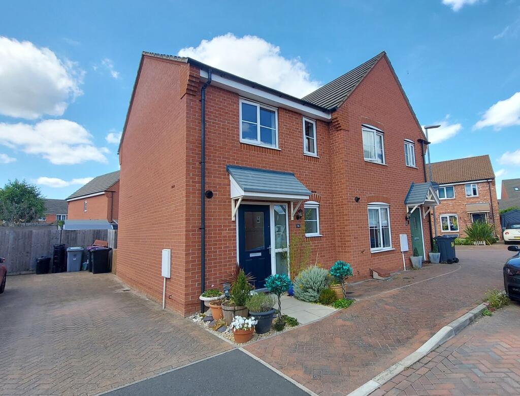 2 bedroom semi-detached house