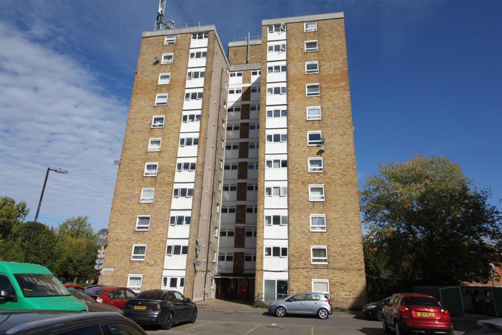 Main image of property: Gurnell Grove, London