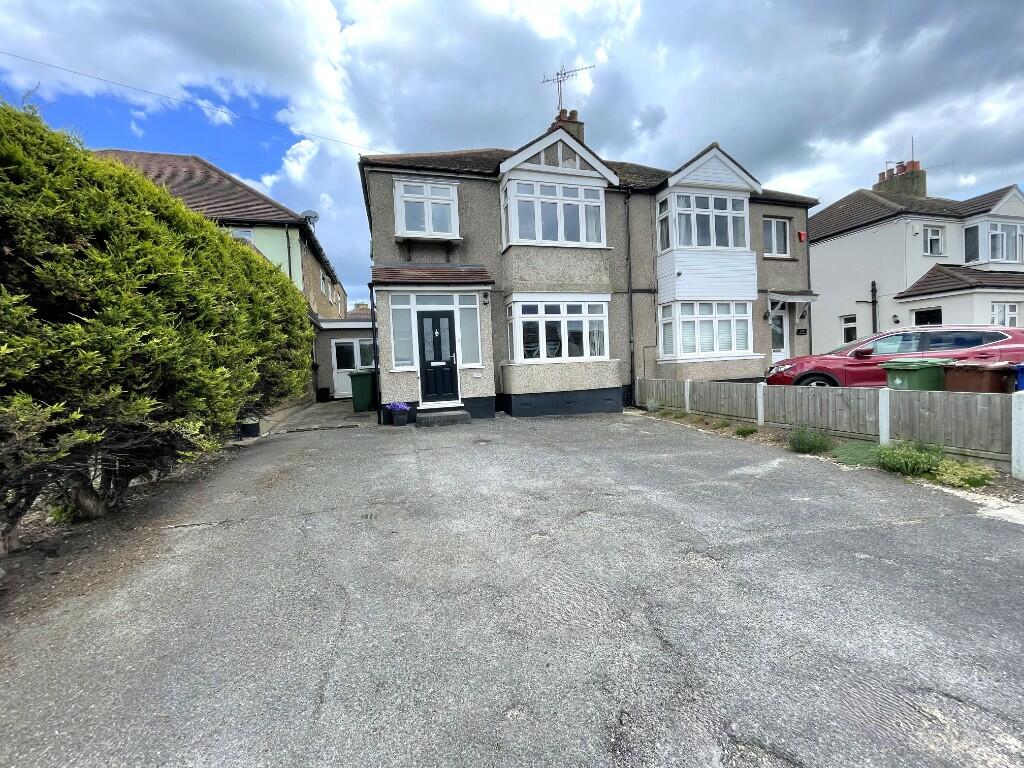Main image of property: Southend Road, Stanford-Le-Hope, Essex, SS17