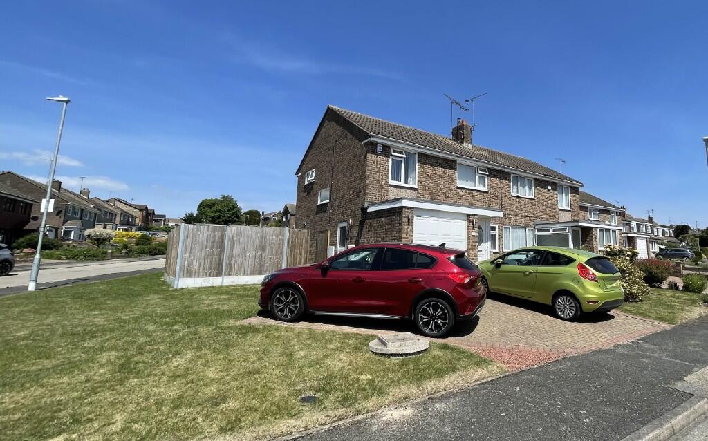 Main image of property: Chilham Close, Basildon, Essex, SS13