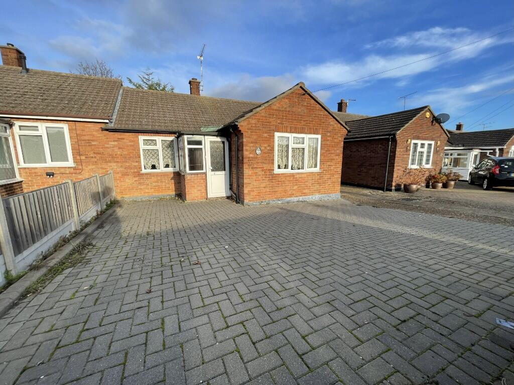 3 bedroom semi-detached bungalow