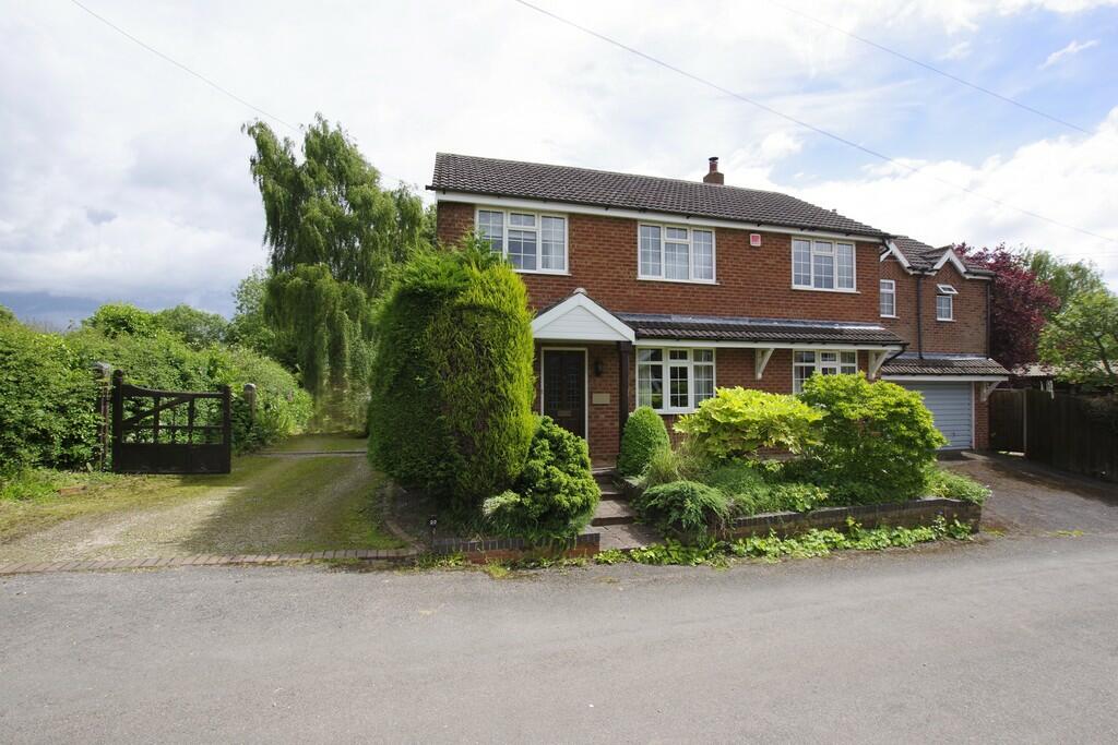 4 bedroom detached house for sale in Botts Lane, Appleby Magna, DE12