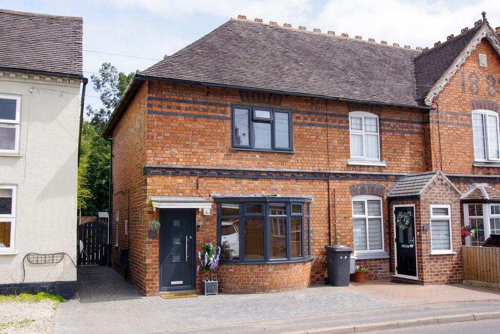 Main image of property: Main Street, Overseal