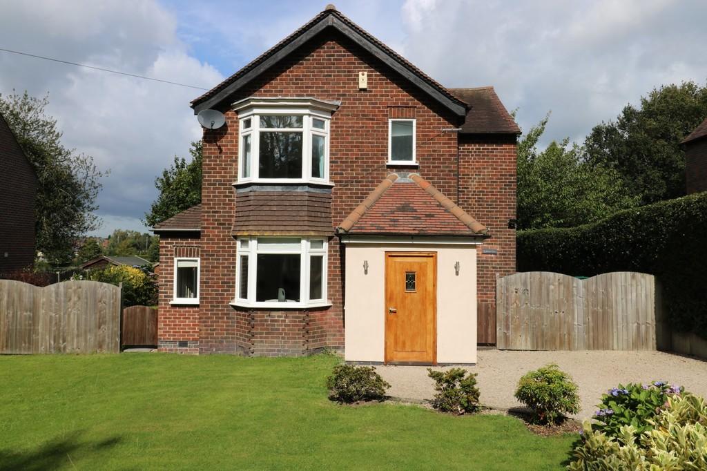 3 bedroom detached house for sale in Prior Park Lane, AshbydelaZouch, LE65