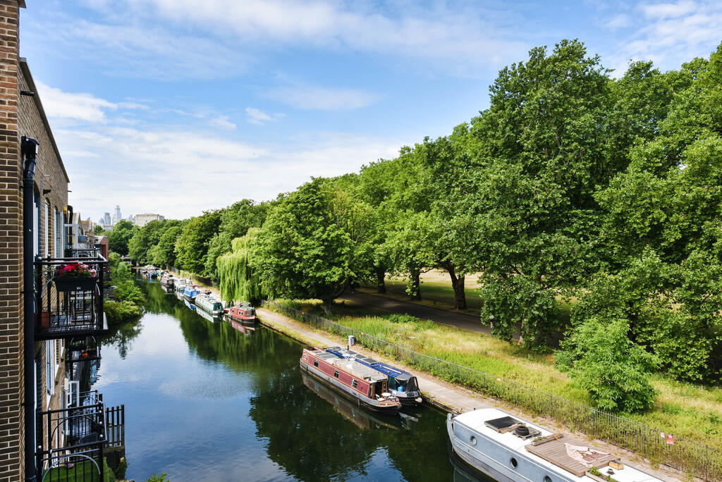 Main image of property: Old Ford Road, London