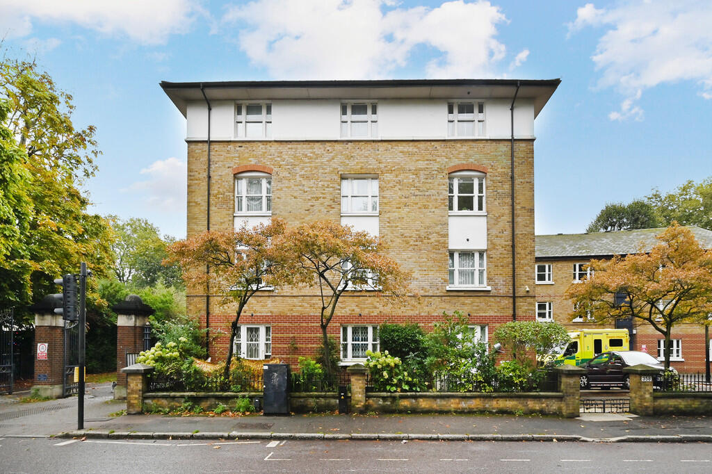 Main image of property: Tysson House, Victoria Park Road
