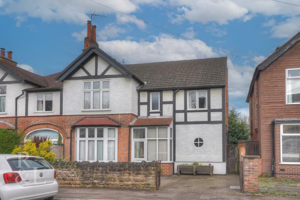 4 bedroom semi-detached house for sale in Edward Road, West Bridgford, Nottingham, NG2