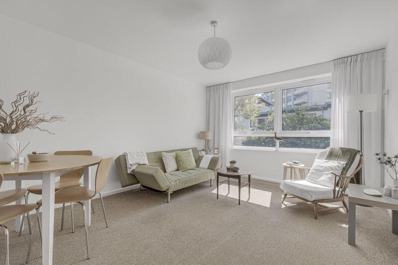 Main image of property: Regent Square, Bow, E3