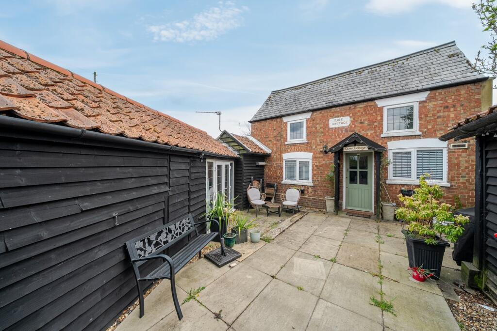 Main image of property: The Leys, Langford, SG18